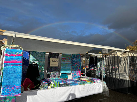 ein Stand beim Hollandstoffmarkt